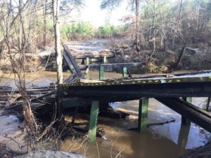 bridge damaged 01202016